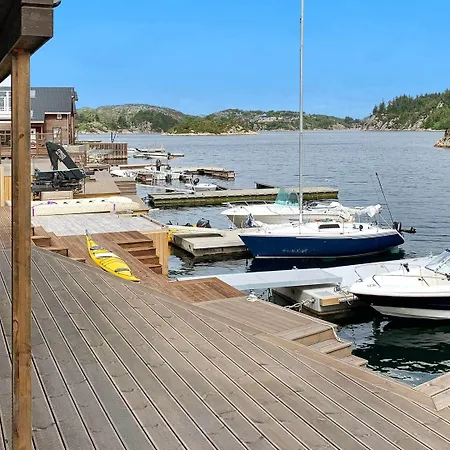 8 Person In Urangsvag Сasa de vacaciones *